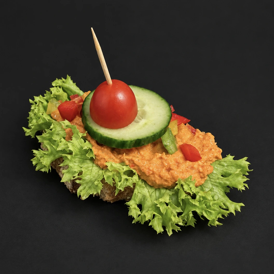 Canapé mit veganem Aufstrich